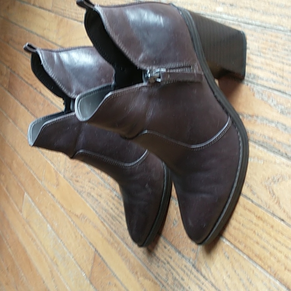 Dark Brown Leather Nine West Ankle boots size 8